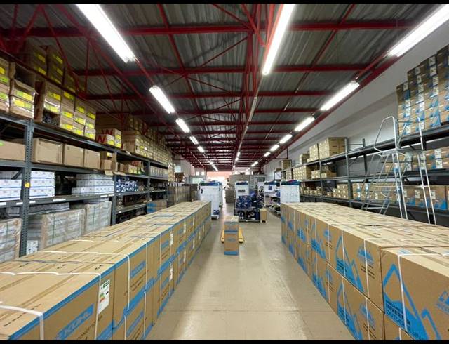 BUSINESS PROPERTY TO RENT IN HENNOPSPARK